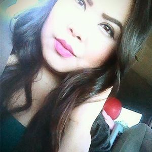 Meet your Posher, Mayra